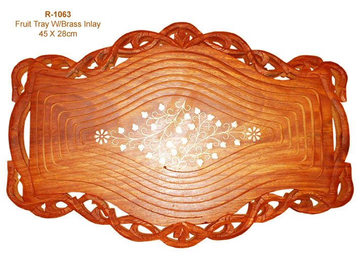 <span style="margin: 0px 0px 5px 0px; font-weight: 600;">R-1063</span><br />Wooden Crafts