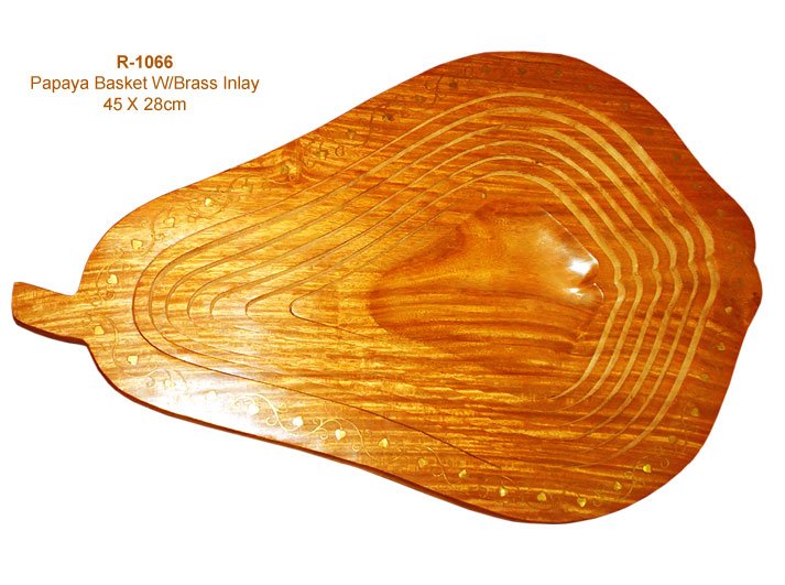 <span style="margin: 0px 0px 5px 0px; font-weight: 600;">R-1066</span><br />Wooden Crafts