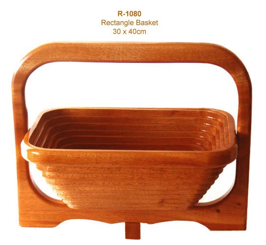 <span style="margin: 0px 0px 5px 0px; font-weight: 600;">R-1080</span><br />Wooden Crafts