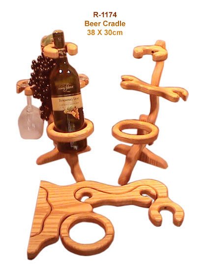 <span style="margin: 0px 0px 5px 0px; font-weight: 600;">R-1174</span><br />Wooden Crafts