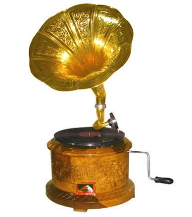 <span style="margin: 0px 0px 5px 0px; font-weight: 600;">R-1756</span><br />Gramophones