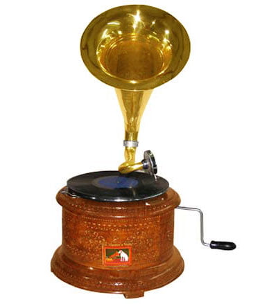 <span style="margin: 0px 0px 5px 0px; font-weight: 600;">R-1758</span><br />Gramophones