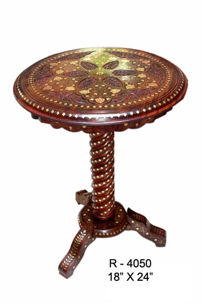 <span style="margin: 0px 0px 5px 0px; font-weight: 600;">R-4050</span><br />Wooden Crafts