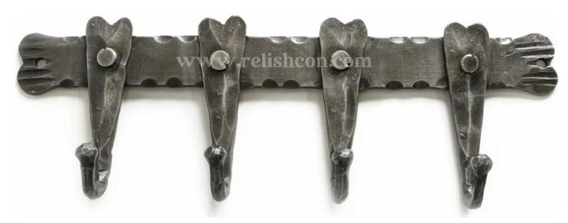 <span style="margin: 0px 0px 5px 0px; font-weight: 600;">R-3409</span><br />Hand Forged Hook Hanger